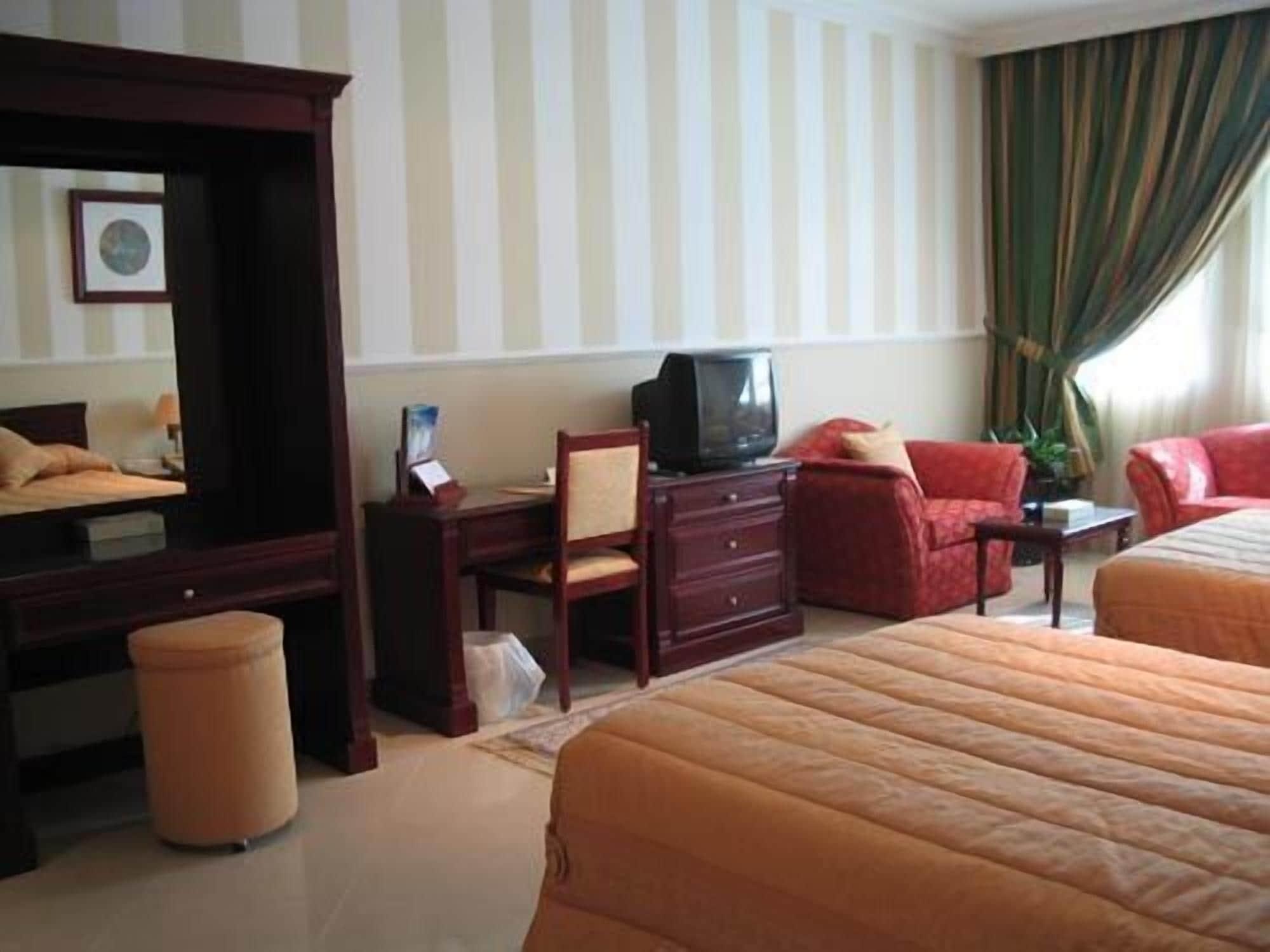 Al Bustan Hotel Doha Exterior foto