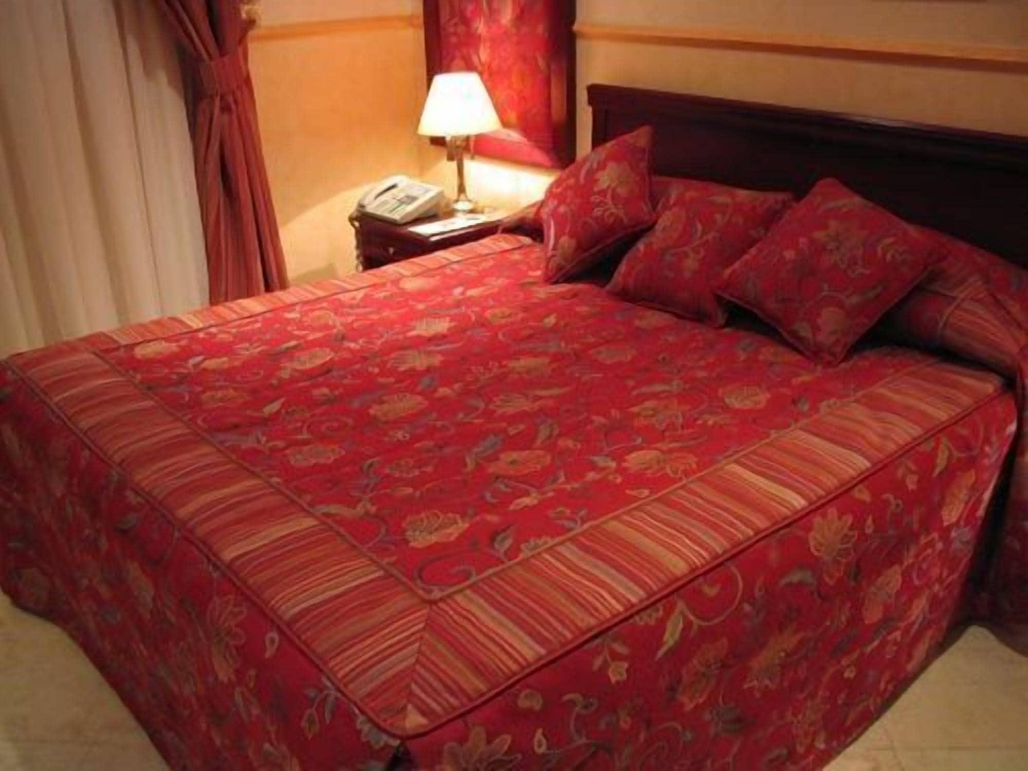 Al Bustan Hotel Doha Exterior foto