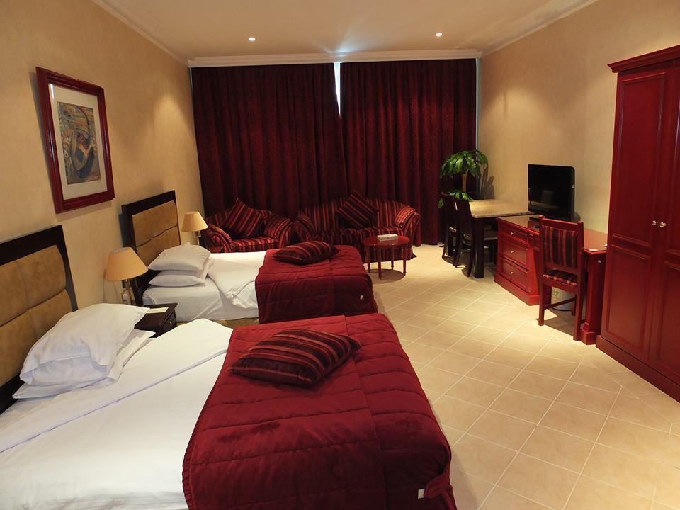 Al Bustan Hotel Doha Exterior foto